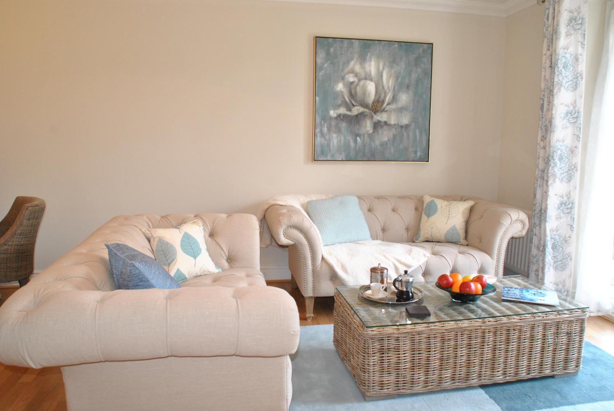 Lord Raglan House Apartments 2Br With Parking Виндзор Экстерьер фото